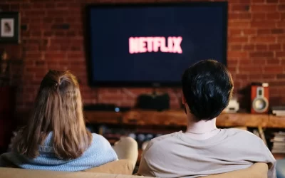 Hoe verschilt IPTV van het tv kijken met een Chromecast?